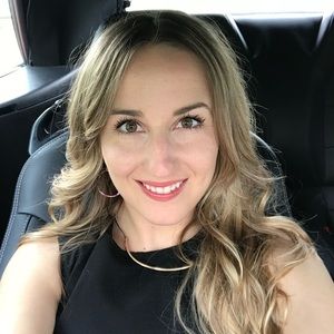 Meet your Posher, Nadine